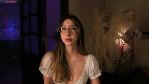Snapshot of lua_ferch_ chatting on December 2024 12:40:02 PM ---Goys incredible photographs online show from December 2024 12:40:02 PM