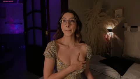 Snapshot of lua_ferch_ chatting on December 2024 01:00:01 PM ---Goys incredible photographs online show from December 2024 01:00:01 PM
