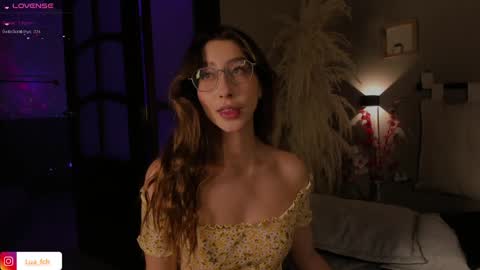 Snapshot of lua_ferch_ chatting on December 2024 01:50:01 PM ---Goys incredible photographs online show from December 2024 01:50:01 PM