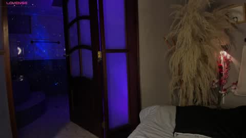 Snapshot of lua_ferch_ chatting on January 2025 06:05:02 PM ---Goys incredible photographs online show from January 2025 06:05:02 PM