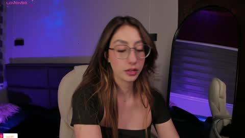 Snapshot of lua_ferch_ chatting on January 2025 01:04:01 AM ---Goys incredible photographs online show from January 2025 01:04:01 AM