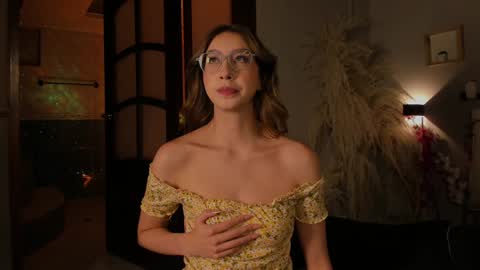 Snapshot of lua_ferch_ chatting on February 2025 12:28:01 PM ---Goys incredible photographs online show from February 2025 12:28:01 PM