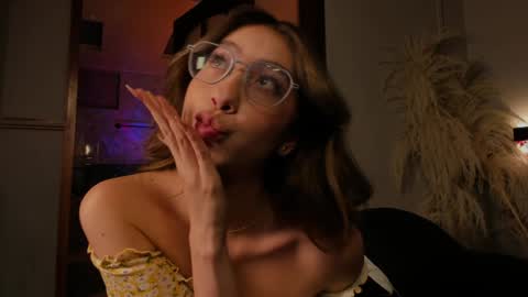 Snapshot of lua_ferch_ chatting on February 2025 06:33:01 PM ---Goys incredible photographs online show from February 2025 06:33:01 PM