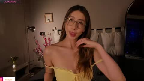 Snapshot of lua_ferch_ chatting on March 2025 04:00:02 PM ---Goys incredible photographs online show from March 2025 04:00:02 PM