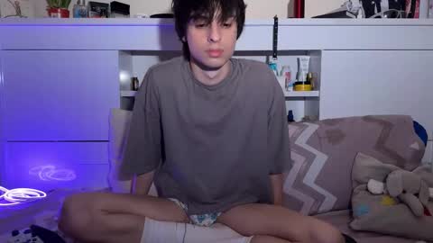 Snapshot of luan2006lovecarti chatting on October 2025 10:39:02 PM luan online show from October 2025 10:39:02 PM