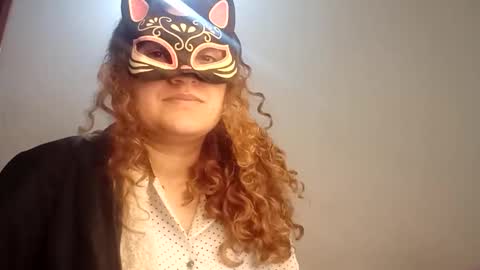 luanapowerful online show from November 2025 09:41:02 AM