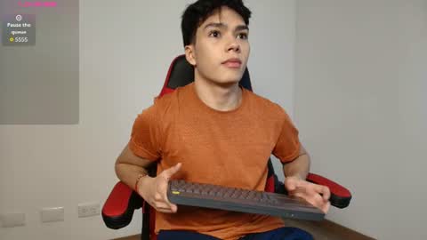 luandy_1 online show from July 2026 12:44:02 PM