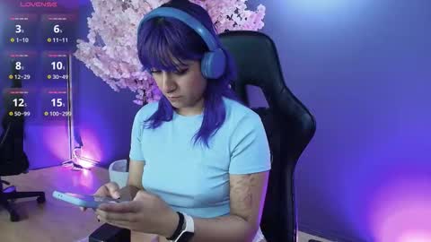 Snapshot of luaneter chatting on November 2025 01:47:02 PM Luan online show from November 2025 01:47:02 PM