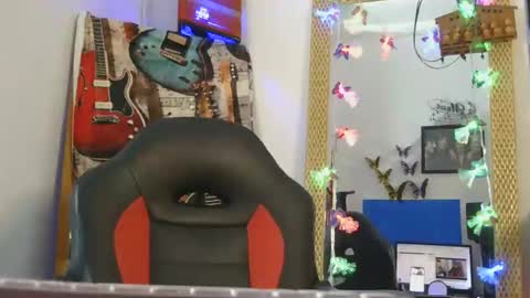 luanna837 online show from November 2025 09:35:01 PM