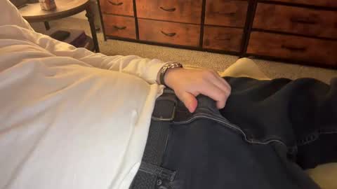 Snapshot of lubthemtitties chatting on January 2025 05:15:02 AM lubthemtitties online show from January 2025 05:15:02 AM