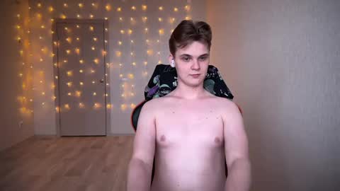 Lucas Gill online show from January 2025 06:17:01 AM