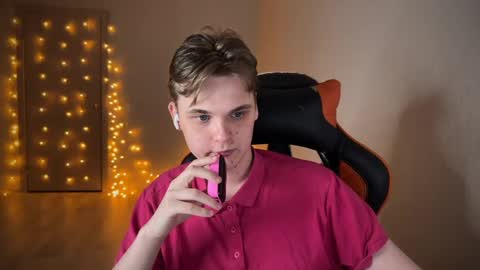 Lucas Gill online show from January 2025 10:34:01 PM