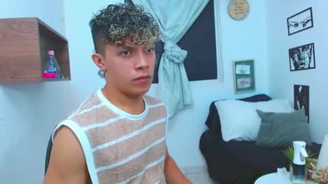 Lucas Luxx online show from November 2025 04:49:02 PM