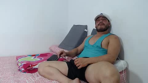 Snapshot of lucas_montesori chatting on March 2025 03:32:01 AM Lucas Montesori online show from March 2025 03:32:01 AM