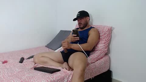 Snapshot of lucas_montesori chatting on March 2025 01:15:01 AM Lucas Montesori online show from March 2025 01:15:01 AM