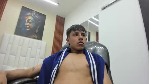  LUCAS RIVAS  online show from December 2025 12:51:02 AM