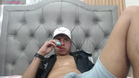  LUCAS RIVAS  online show from February 2026 01:46:01 AM