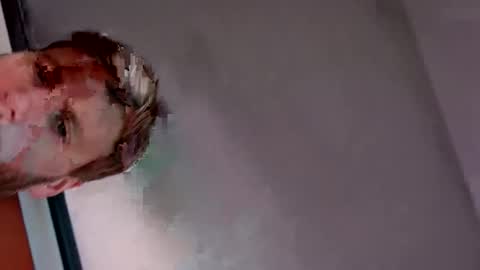 lucasb_87 online show from September 2025 11:03:01 AM