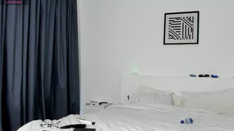 lucasexclusive online show from November 2025 06:13:02 AM