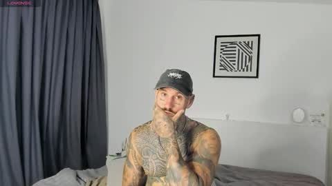 lucasexclusive online show from December 2025 04:28:02 AM