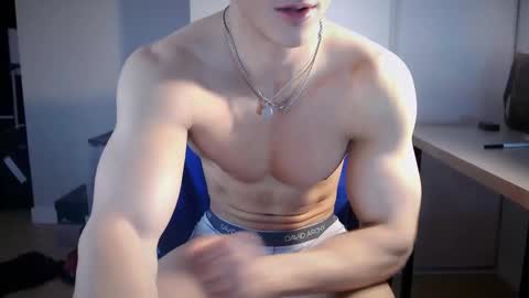 LucasKodak online show from March 2026 06:41:01 AM