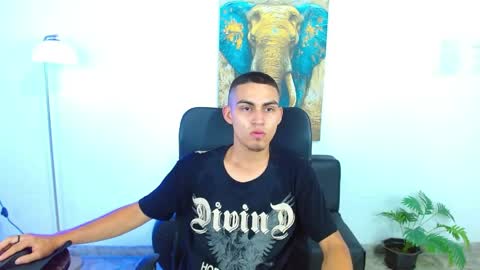 Lucas online show from April 2026 08:31:01 PM