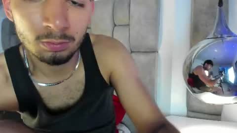Snapshot of lucasthomson_ chatting on July 2026 04:38:01 AM lucasthomson_ online show from July 2026 04:38:01 AM