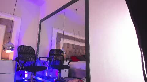 Snapshot of lucasthomson_ chatting on July 2026 04:06:02 AM lucasthomson_ online show from July 2026 04:06:02 AM