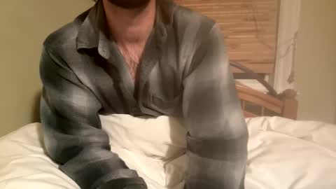 lucca_d123 online show from May 2026 08:33:01 AM