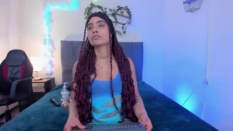 Lucero  online show from February 2026 03:33:01 AM