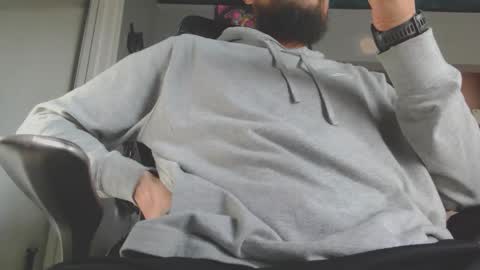 Snapshot of luchilove69 chatting on December 2024 10:03:02 PM Luchi Luchano online show from December 2024 10:03:02 PM