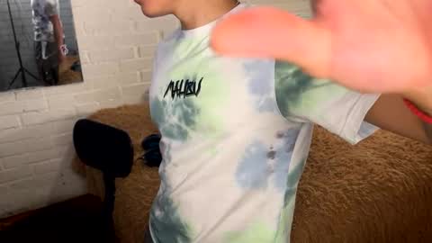 Felipe online show from January 2025 05:33:01 AM