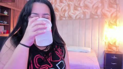 Lucia Vonne online show from May 2026 10:15:02 PM