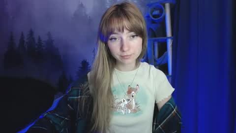 Snapshot of luciacam20 chatting on December 2024 07:26:02 AM Lucy online show from December 2024 07:26:02 AM