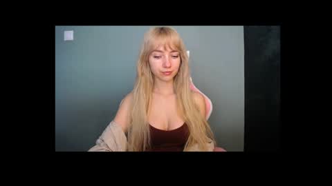 Lucy online show from April 2026 07:02:02 AM