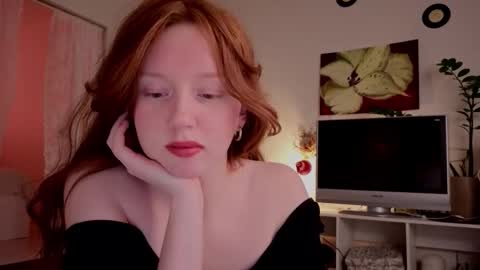 Lucia online show from February 2026 06:30:01 PM