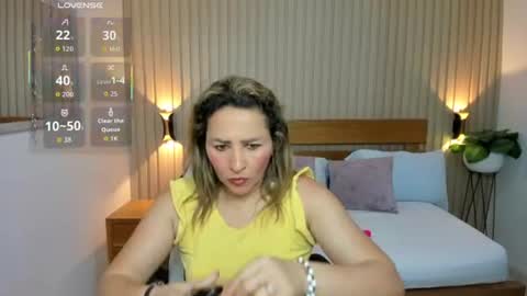 Luciana online show from June 2026 12:06:01 PM