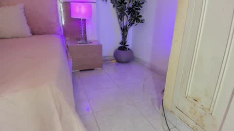 luciana portec  online show from January 2026 06:43:02 PM