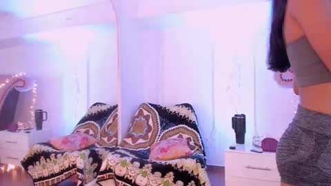 Luciana online show from December 2025 08:40:01 PM