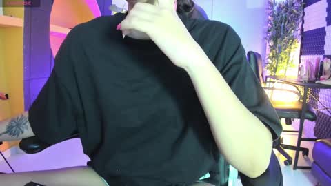 Snapshot of lucianacarter chatting on March 2025 04:45:01 AM online show from March 2025 04:45:01 AM