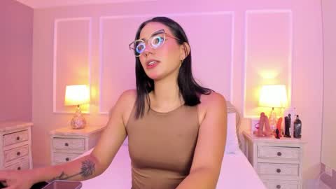 Snapshot of lucianacarter chatting on September 2025 03:44:01 AM online show from September 2025 03:44:01 AM