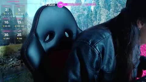 Lucy online show from November 2025 07:18:01 PM