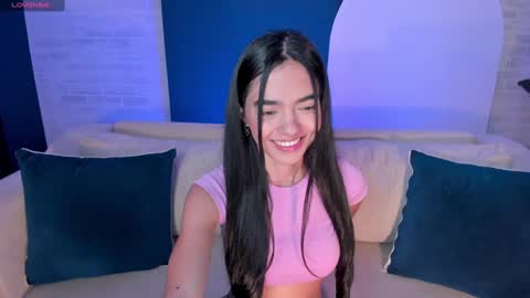 Luciana Miller  online show from January 2025 10:40:01 PM