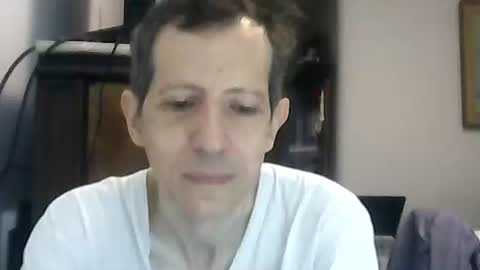 Snapshot of lucianoaxel chatting on February 2026 01:09:01 PM Luciano online show from February 2026 01:09:01 PM