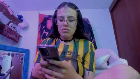 camila online show from May 2026 04:53:01 AM