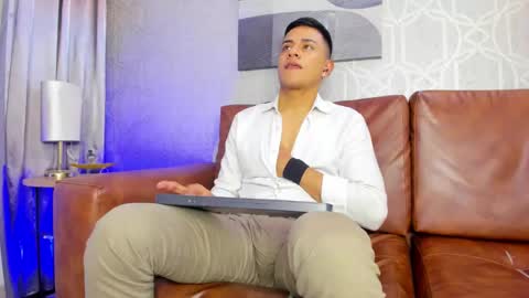 Leo online show from December 2024 02:36:02 PM