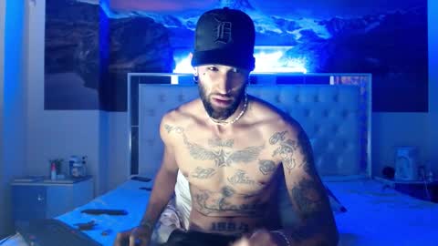 luciifer_hills online show from December 2024 05:37:01 AM