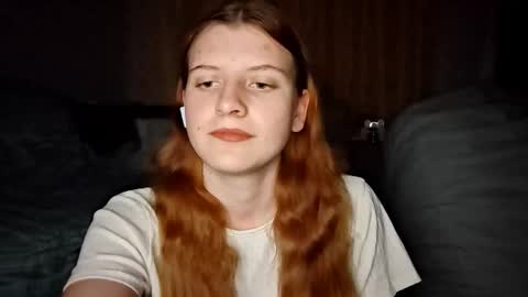 Monika online show from October 2025 09:30:01 PM