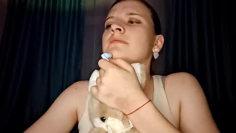 Monika online show from November 2025 07:37:01 PM