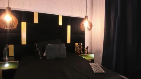 Snapshot of lucio__fox chatting on May 2026 11:48:02 AM Lucio online show from May 2026 11:48:02 AM